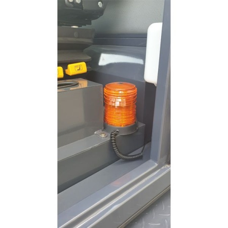 Фронтальный погрузчик Rossel R-800 + вилы паллетные от интернет-магазина rossel.by