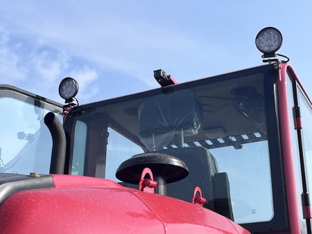 Фронтальный погрузчик Rossel R-1600 от интернет-магазина rossel.by