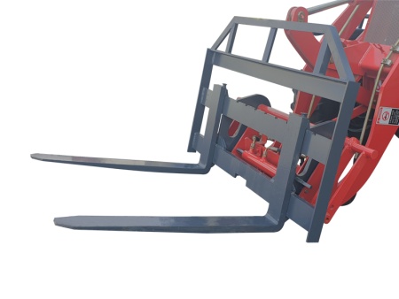 Фронтальный погрузчик Rossel R-800 + вилы паллетные от интернет-магазина rossel.by