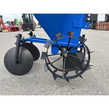 Картофелесажалка КС-01-01 от интернет-магазина россел.рф