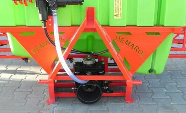 Опрыскиватель Demarol 800L-12М от интернет-магазина россел.рф