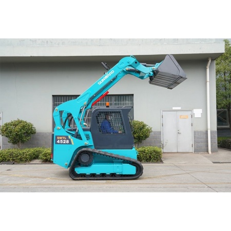 Мини-погрузчик Sunward SWTL4528 гусеничный от интернет-магазина rossel.by