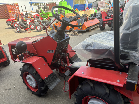 Минитрактор МТЗ Беларус 132Н с двигателем Rato R-390E от интернет-магазина россел.рф