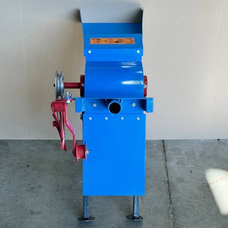 Кормоизмельчитель Пахарь к мотоблоку от интернет-магазина rossel.by