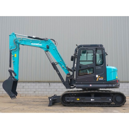 Мини-экскаватор Sunward SWE90UF от интернет-магазина rossel.by