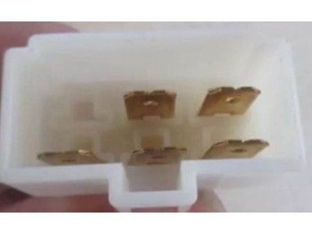 Моторчик стеклоочистителя (5 контактов, 2 вала) от интернет-магазина rossel.by