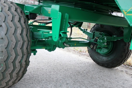 Прицеп тракторный с надставными сетчатыми бортами 2ПТС-4,5-1 от интернет-магазина rossel.by