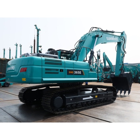 Большой экскаватор Sunward SWE365E-3 от интернет-магазина rossel.by