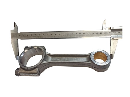 Поршень в сборе с шатуном для двигателя R195 от интернет-магазина rossel.by