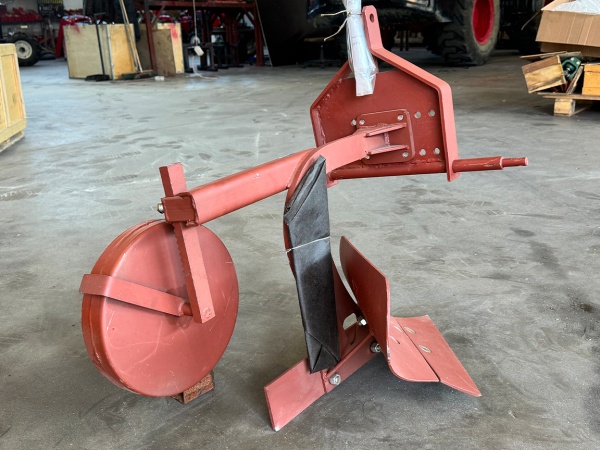 Плуг ПУ-00.000 для минитрактора МТЗ от интернет-магазина россел.рф