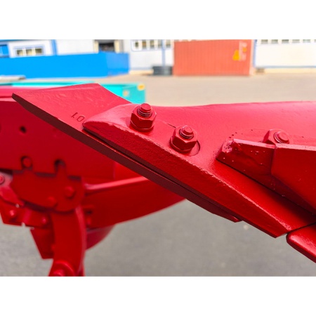 Плуг МЗШ оборотный 3-корпусный навесной ПОН-3-35 от интернет-магазина россел.рф