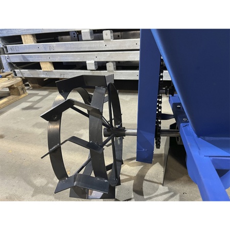 Картофелесажалка 2КСТ 01-02 (на 3 точки) от интернет-магазина россел.рф