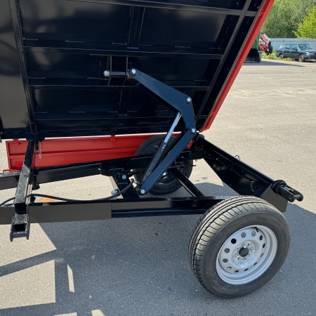 Полуприцеп-самосвал Уралец 1,5т. 3 стороны опрокидования от интернет-магазина rossel.by