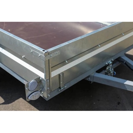 Автомобильный прицеп Титан 2013 (борт 30 см, тент 30 см) от интернет-магазина rossel.by