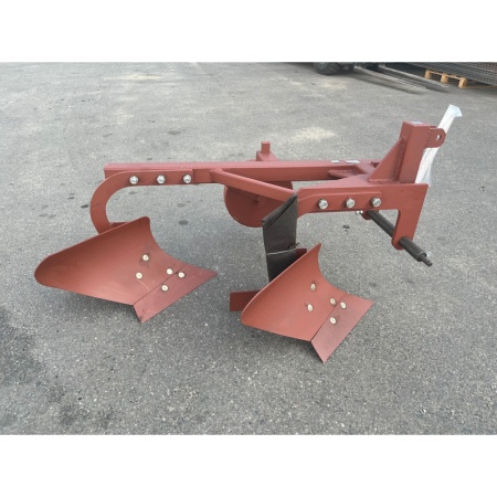 Плуг ПНД1-00.00.000 для минитрактора МТЗ от интернет-магазина россел.рф