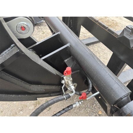 Вилы к фронтальному погрузчику Rossel R-3000 от интернет-магазина rossel.by