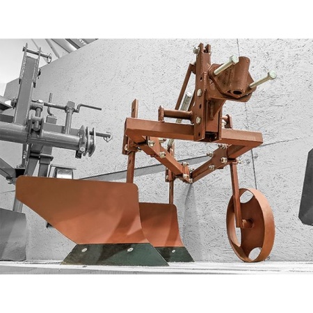 Плуг двухкорпусный для минитрактора от интернет-магазина россел.рф