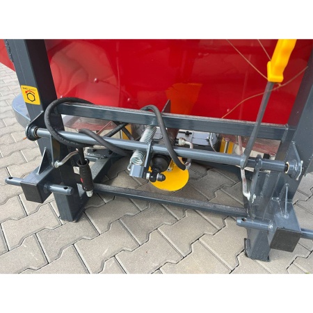 Разбрасыватель РУМ-1000 садовый усиленный тентованный (порошковая покраска) от интернет-магазина россел.рф