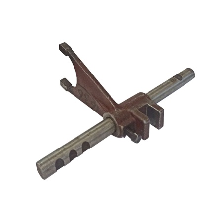 Вилка переключения передач для 242 от интернет-магазина rossel.by