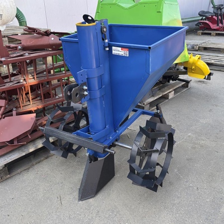 Картофелесажалка КСТ-01-01 на 3 точки от интернет-магазина россел.рф