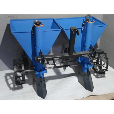 Картофелесажалка 2КСТ 01-01 (на 3 точки) от интернет-магазина россел.рф