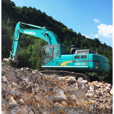 Большой экскаватор Sunward SWE365E-3 от интернет-магазина rossel.by