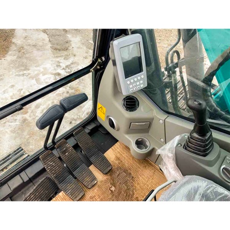 Компактный экскаватор Sunward SWE135E-3H от интернет-магазина rossel.by