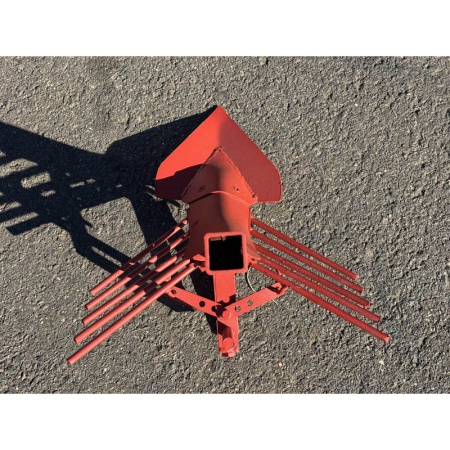 Плуг-картофелевыкапыватель П3-К3 для мотоблока МТЗ под квадрат от интернет-магазина россел.рф