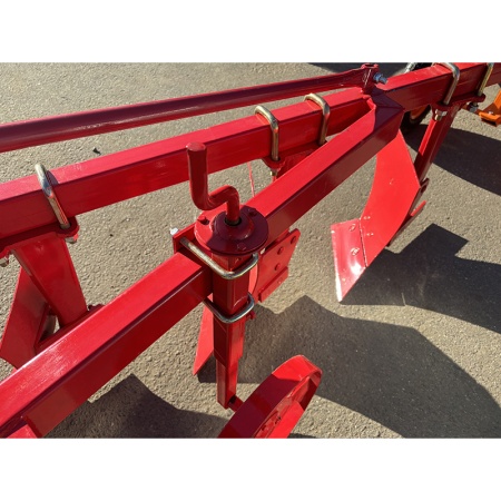 Плуг трехкорпусный 1L-320 от интернет-магазина россел.рф