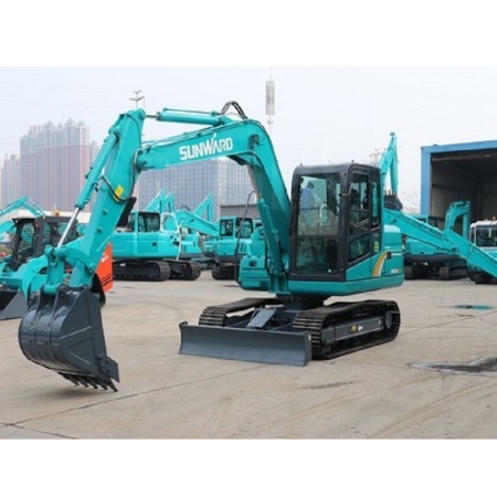 Среднеразмерный экскаватор Sunward SWE225E-3H от интернет-магазина rossel.by