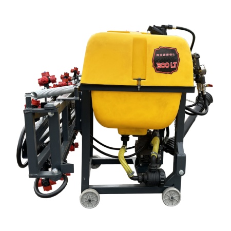 Опрыскиватель полевой навесной Rossel P300 от интернет-магазина россел.рф