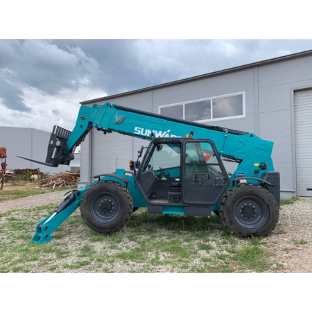 Телескопический погрузчик Sunward SWTH4517 от интернет-магазина rossel.by