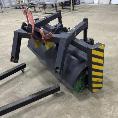 Щетка ИУЦЛ 31.00.000 от интернет-магазина rossel.by