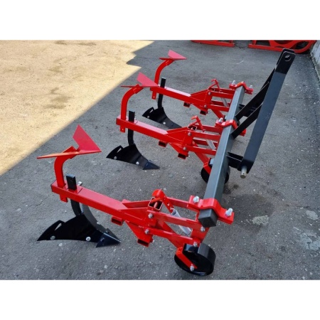 Окучник 3-корпусный WIRAX от интернет-магазина россел.рф