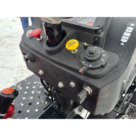 Минитрактор Mitsubishi VST MT180D с гидроусилителем руля от интернет-магазина rossel.by