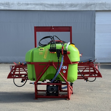 Опрыскиватель Demarol 300L-10М от интернет-магазина россел.рф