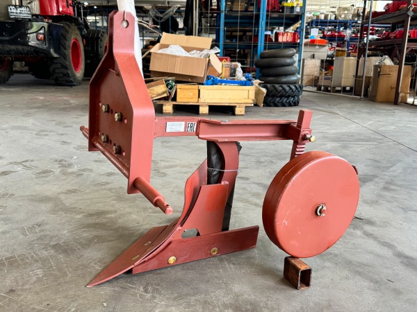 Плуг ПУ-00.000 для минитрактора МТЗ от интернет-магазина россел.рф