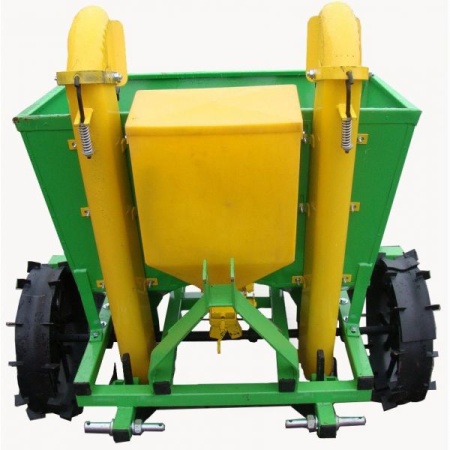 Картофелесажалка BOMET S239 с бачком от интернет-магазина россел.рф