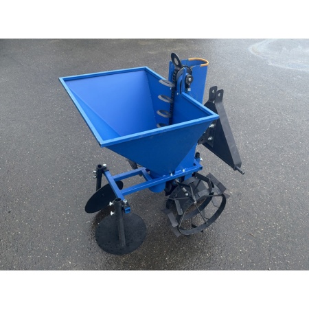 Картофелесажалка КС 01-02 для минитрактора МТЗ Беларус от интернет-магазина rossel.by